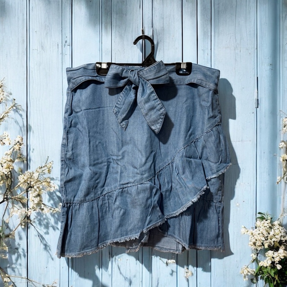 b.young Asymmetrical Ruffled Lightweight Denim Skirt